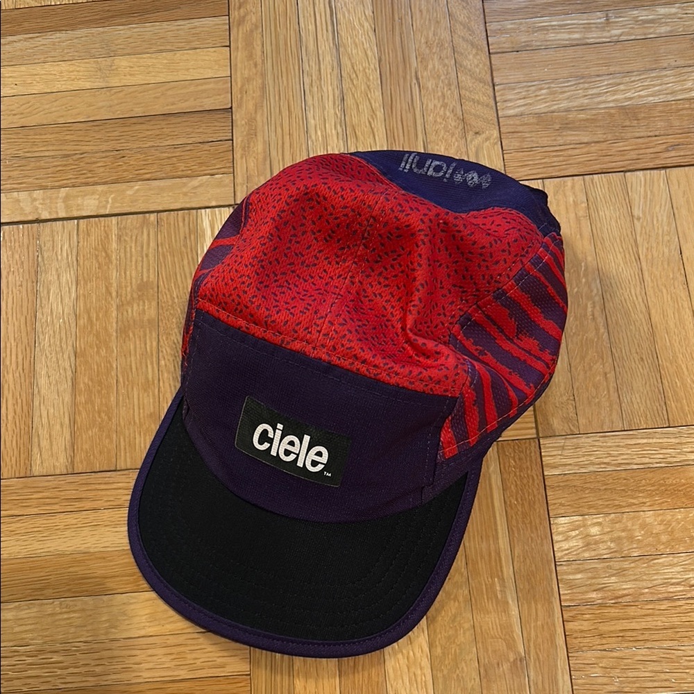 Ciele x JANJI running hat